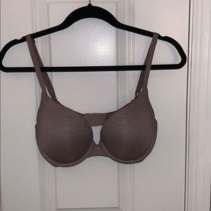 Victoria’s Secret padded perfect coverage bra 32DD